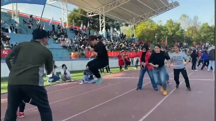 13e8bb86b98d41d39354255483e09cff.png image.png